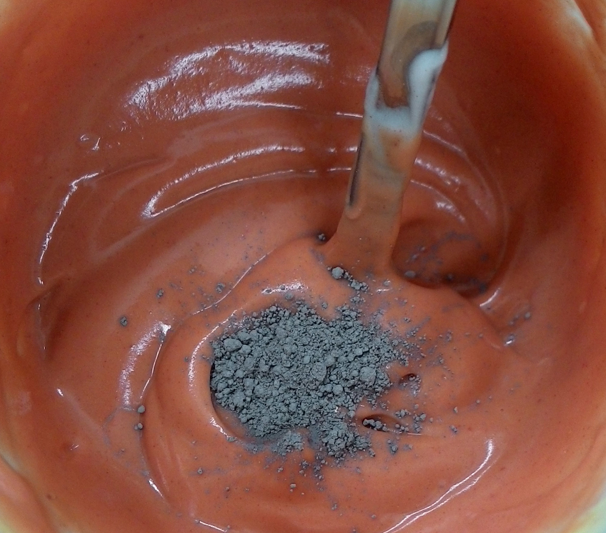 water drop cream +black iron oxides EasyMix™.jpg