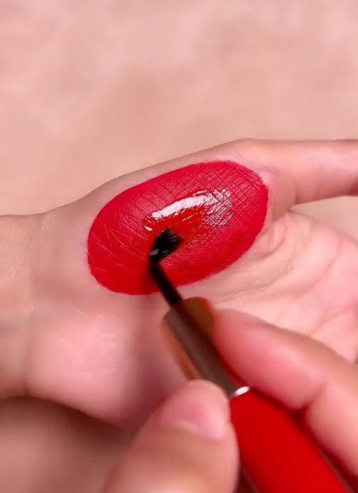 Liquid Lip Gloss Coating (Shine Filler, Low Viscosity)