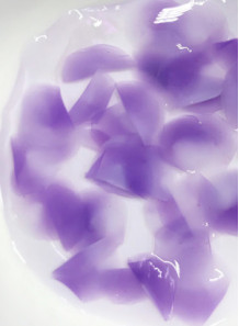  White/Purple Petals Beads 9-15mm