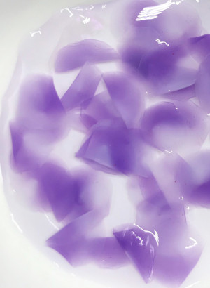 White/Purple Petals Beads 9-15mm