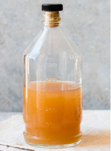 Apple Cider Vinegar (5% Acid with Mother)