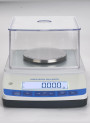 เครื่องชั่งน้ำหนัก 0.001กรัม/500กรัม (Fixed Windshield, แบตเตอรี่ในตัว)