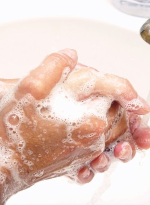 Gluta-Clean™ (Disodium Cocoyl Glutamate)