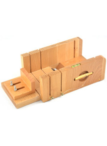  Soap cutter made from real beech wood, built-in level measure.