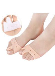  Silicone toe protectors relieve symptoms of bent toes.